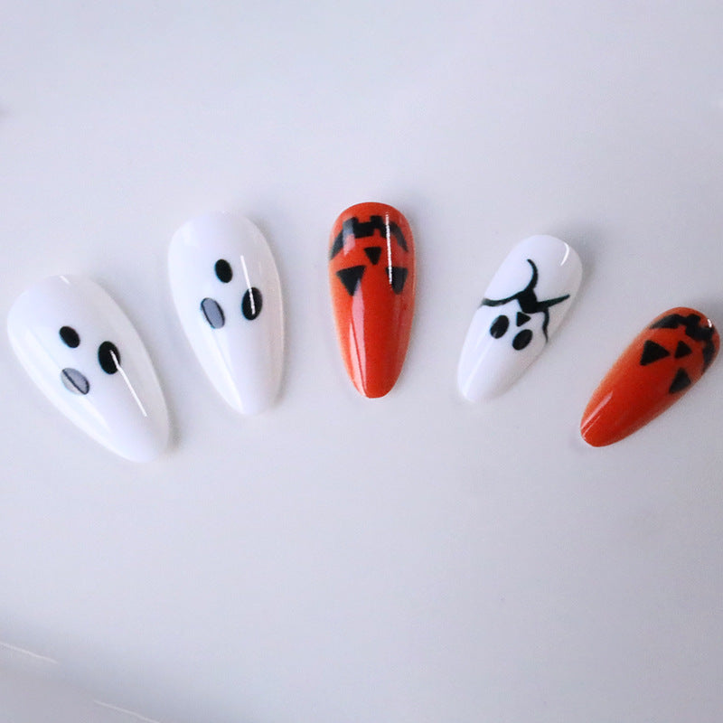 Halloween-Themed Artistic Nail Enhancements Kalsten