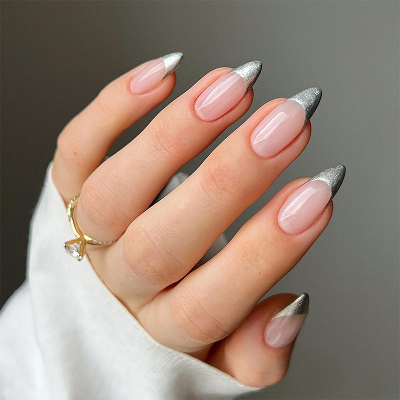 Stylish nail tips Kalsten