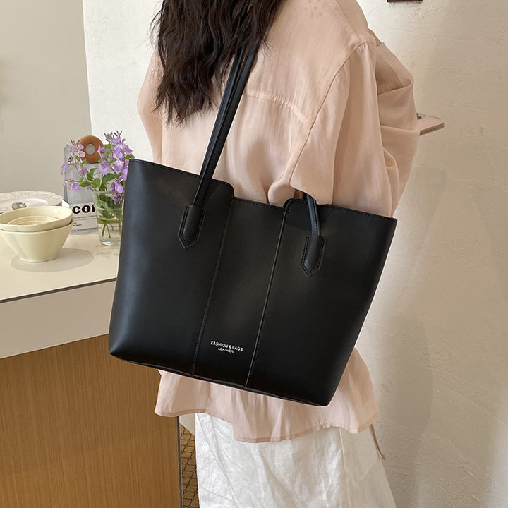Elegant Structured Tote Kalsten