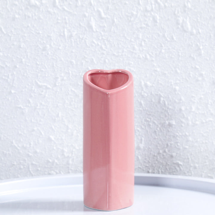 Heart-Shaped Elegant Ceramic Vase Kalsten