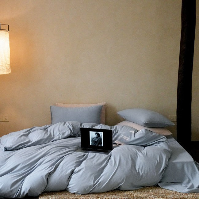 Extra-soft cotton satin duvet cover set with hotel finish and concealed zipper