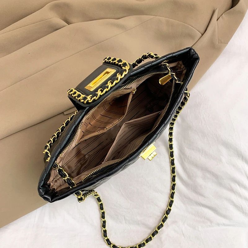 Quilted Elegance Handbag Kalsten