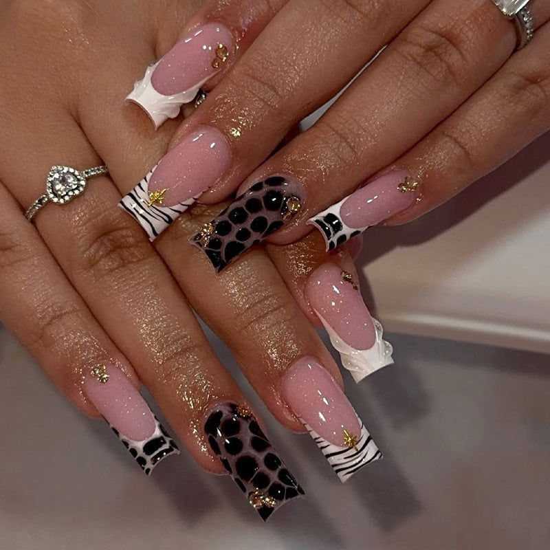 Acrylic nail set with modern animal designs Kalsten