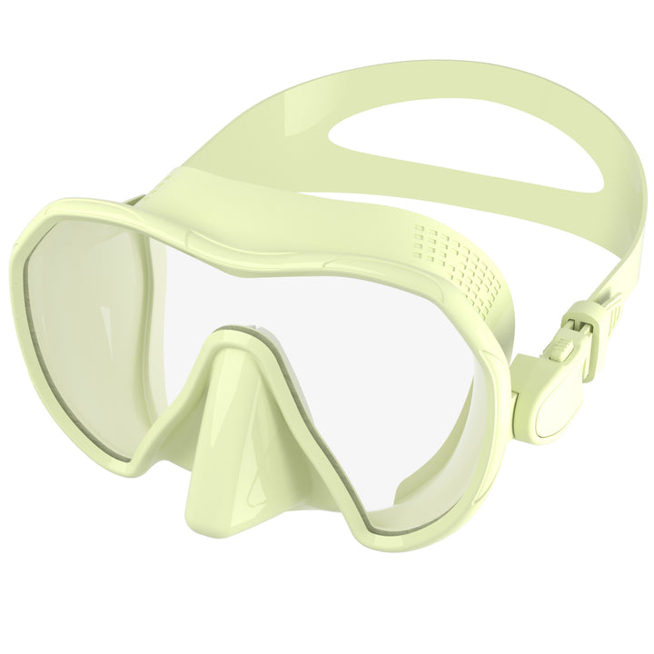 Diving mask with wide field of vision and comfortable silicone edge Kalsten