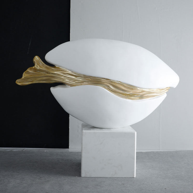 Artistic Shell-Inspired Sculpture