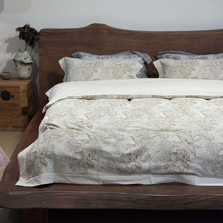 Premium fine linen duvet cover set with vintage paisley and bed skirt