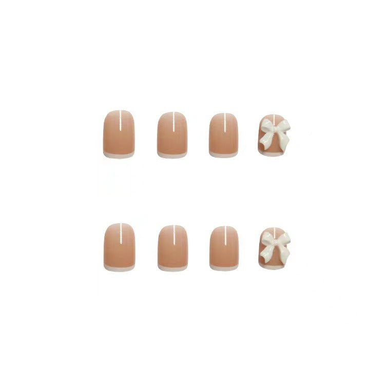 Elegant artificial nails with floral accents Kalsten
