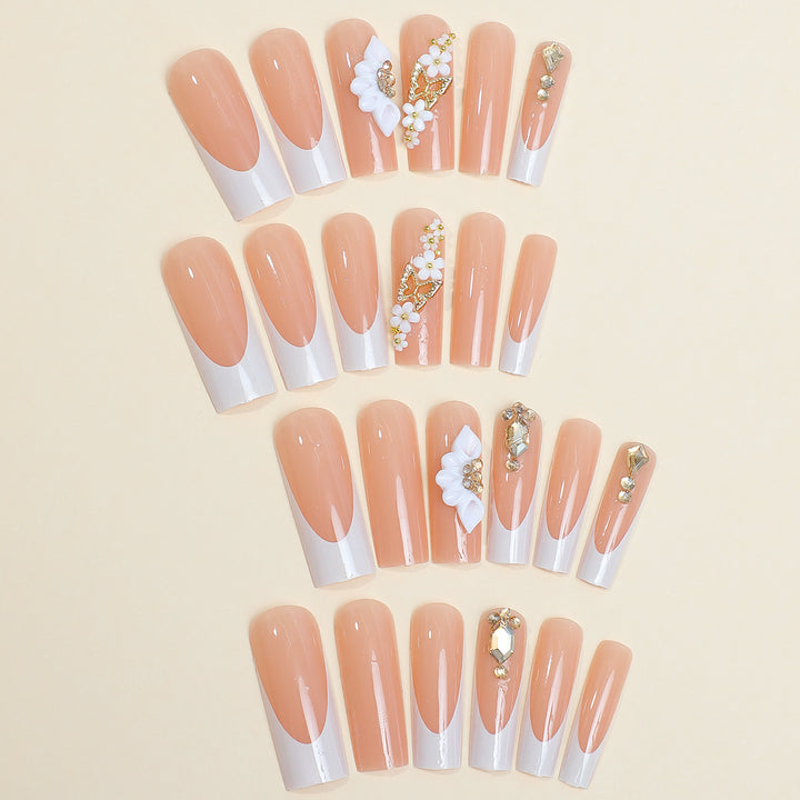 Nail art set with stylish floral and glitter accents Kalsten