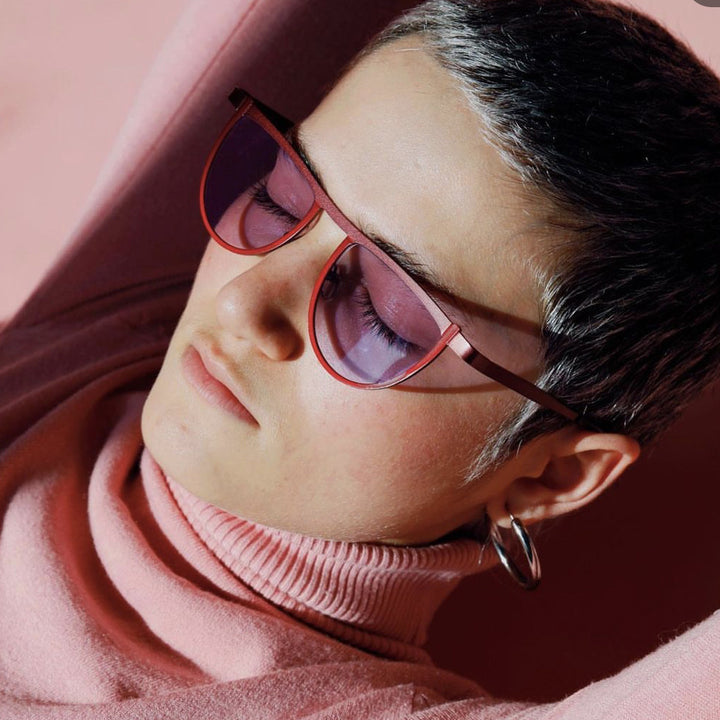 Women's elegant sunglasses with modern design and UV protection Kalsten