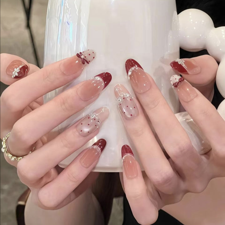 Decorative Holiday-Themed Press-On Nail Set Kalsten