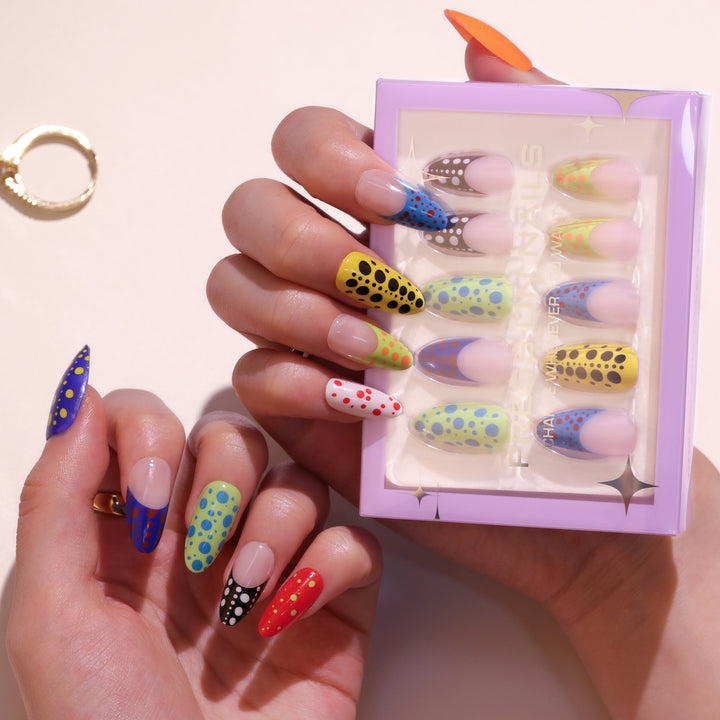 Artificial nail art with creative patterns Kalsten