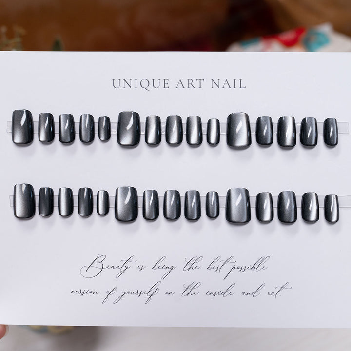 Stylish Glossy Nail Art