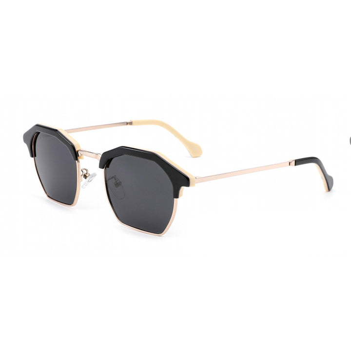 Women’s sunglasses in a modern, multifaceted style Kalsten