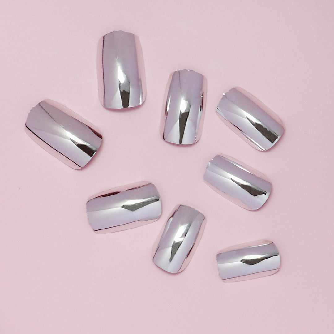 Premium Glossy Artificial Nails Kalsten
