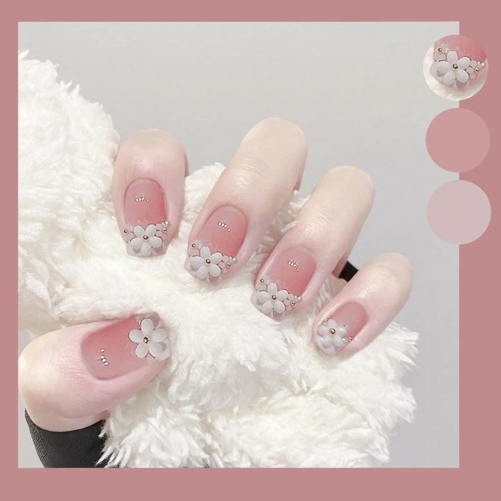 Floral Embellished Press-On Nails Set