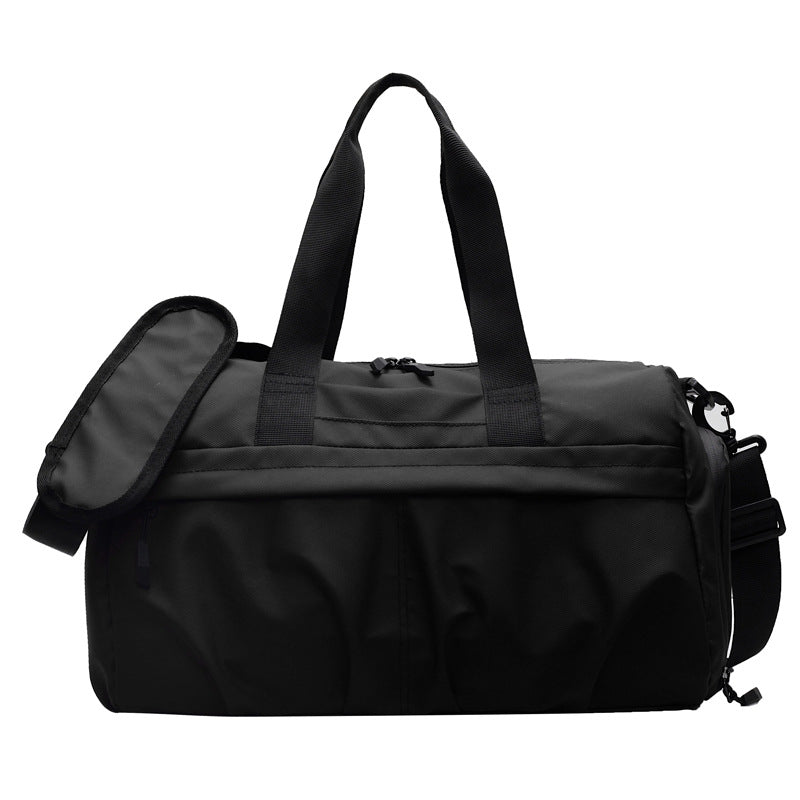 Sporty Duffel Bag with Versatile Carrying Options Kalsten