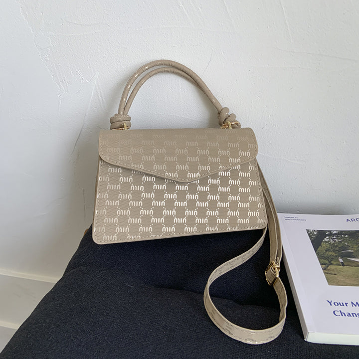 Elegant Monogrammed Handbag Kalsten