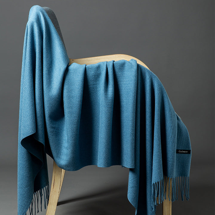 Luxurious Cashmere-Blend Throw Blanket
