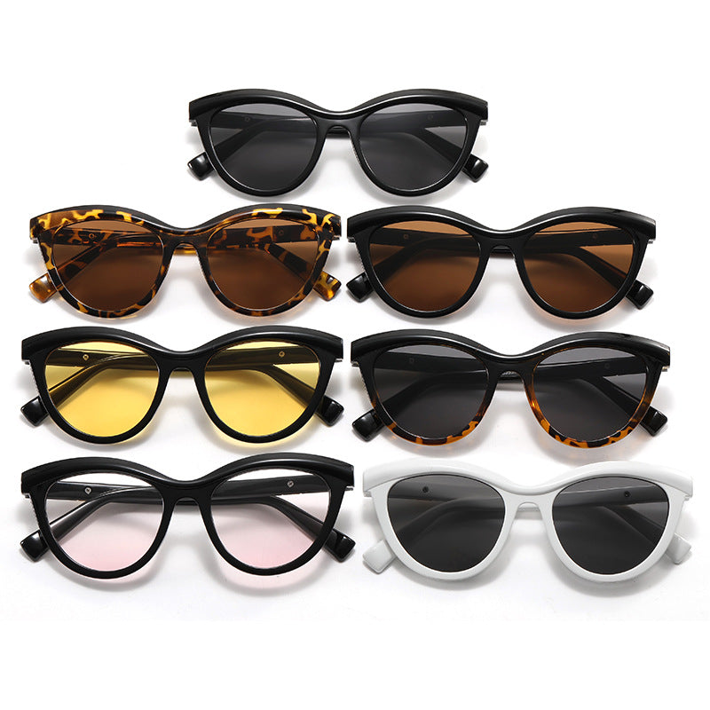 Ladies elegant Cat-Eye sunglasses with stylish metal frame Kalsten