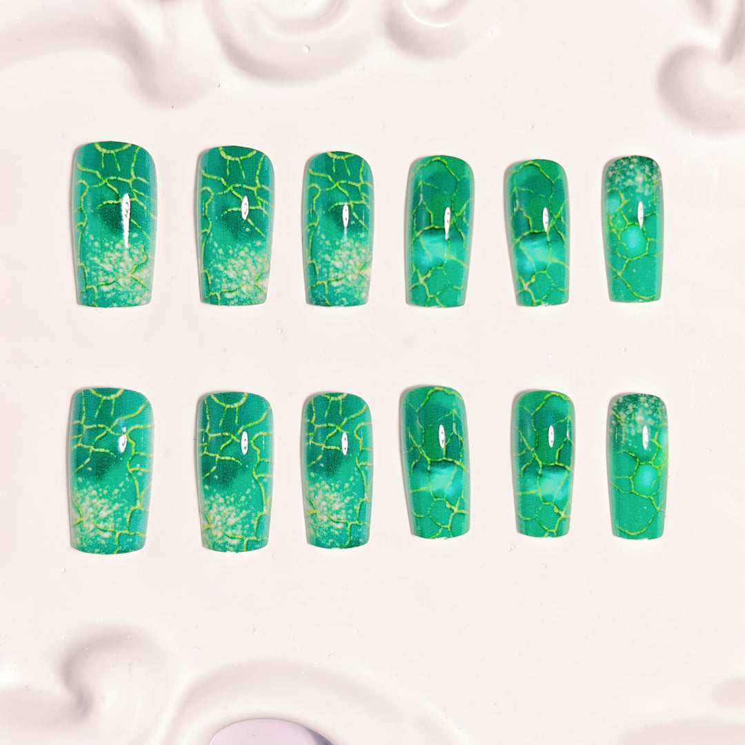 Artistic Marble Effect Nail Art Kalsten