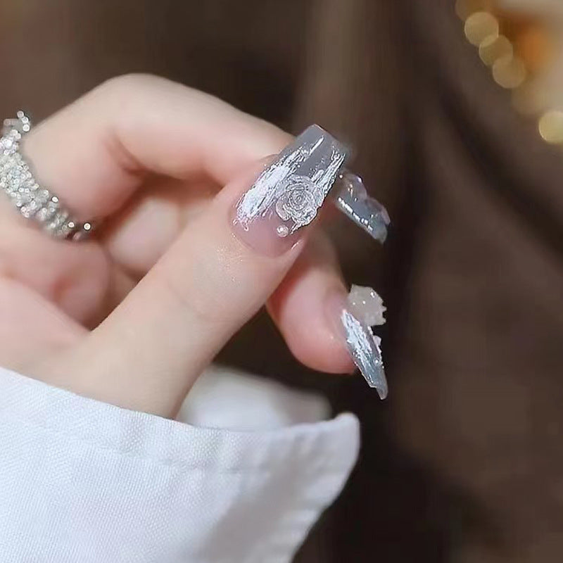 Elegant Decorative Press-On Nail Art