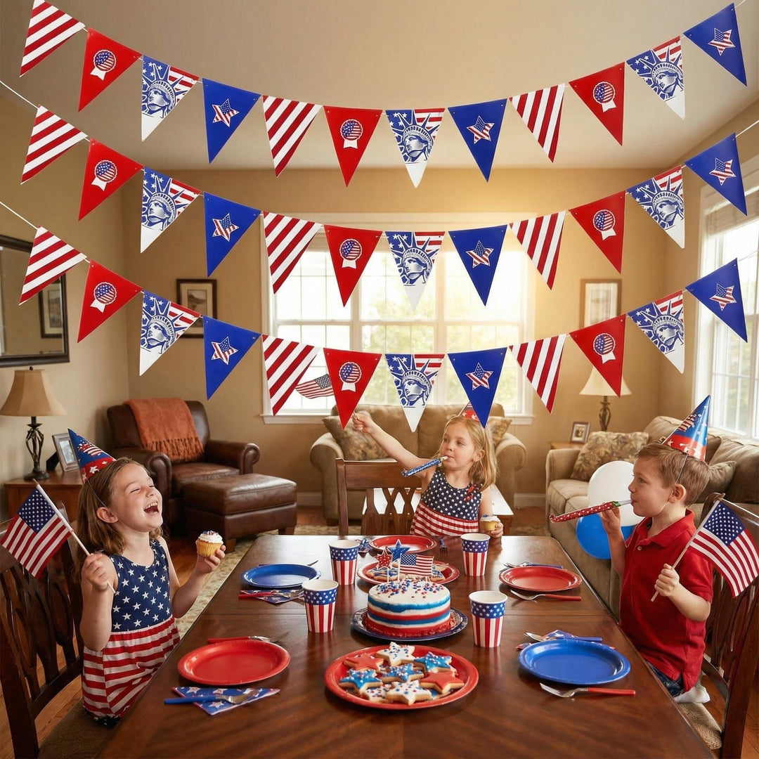 Unisex nan patriotic bunting chain with stars and Statue of Liberty motif made of durable coated paper Kalsten