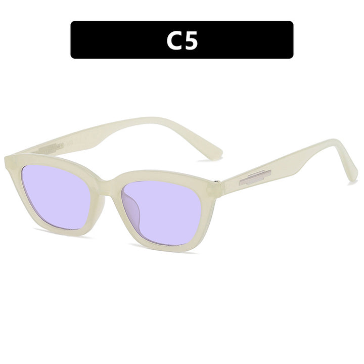 Women's trendy sunglasses in elegant cat-eye design with narrow frames Kalsten