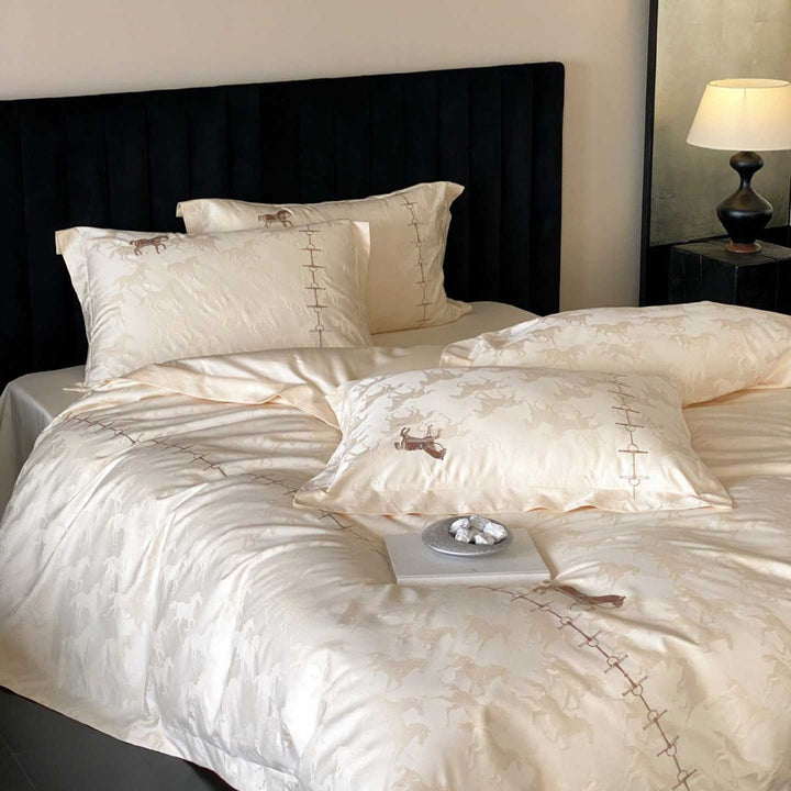 Luxurious cotton jacquard bedding set with fine horse embroidery