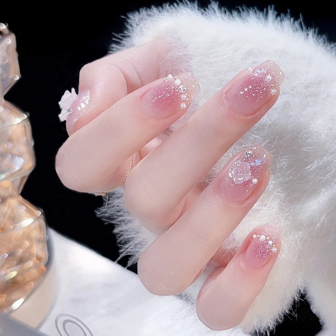 Elegant Floral Decorative Press-On Nail Set