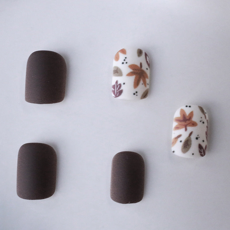 Autumn-Inspired Floral Nail Art Enhancements Kalsten
