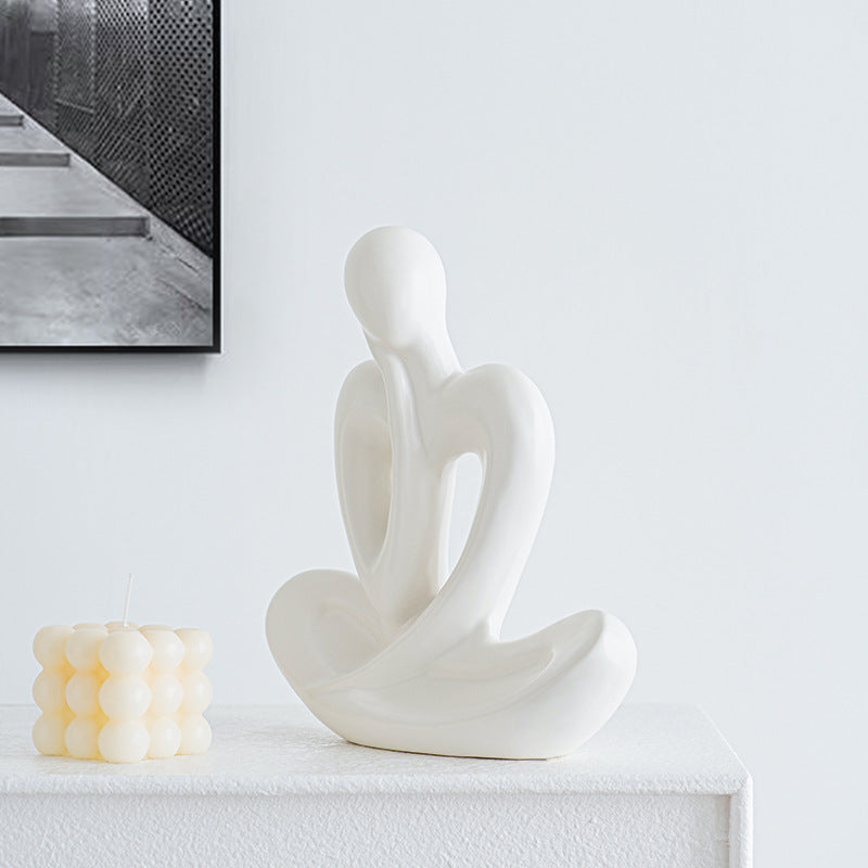 Elegant Love Sculpture Kalsten