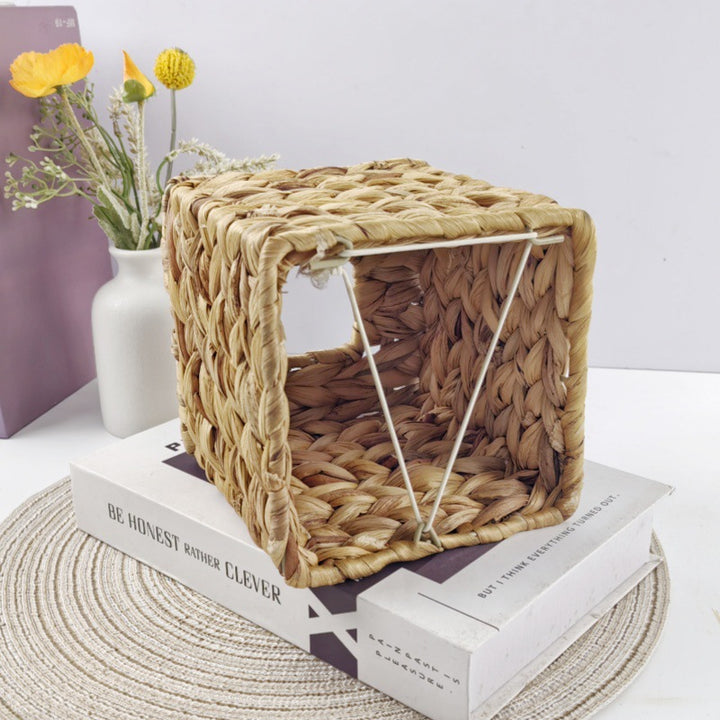 Decorative Woven Basket Kalsten