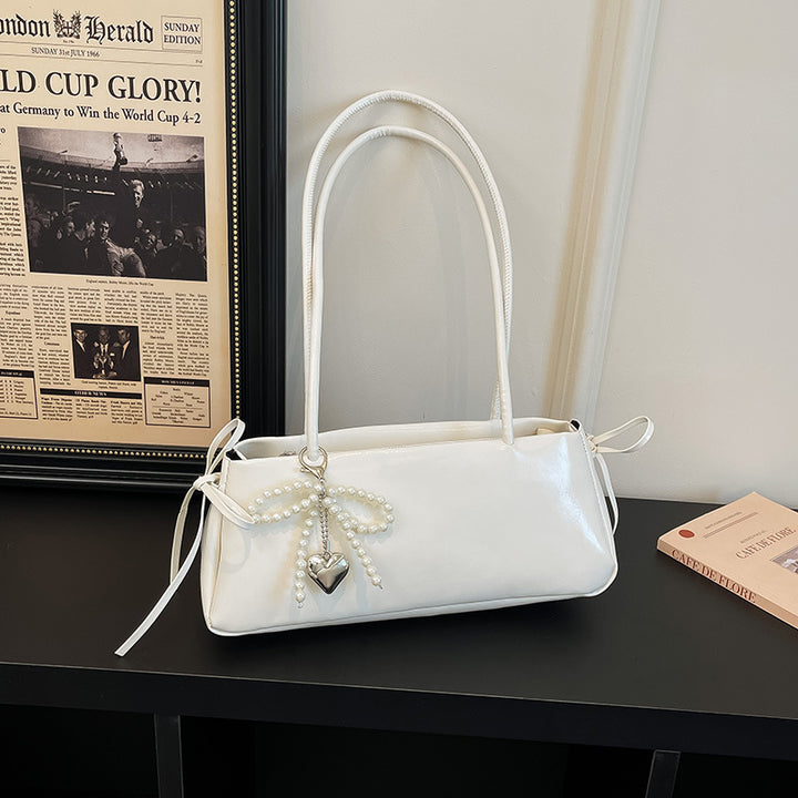 Elegant Pearl-Embellished Handbag