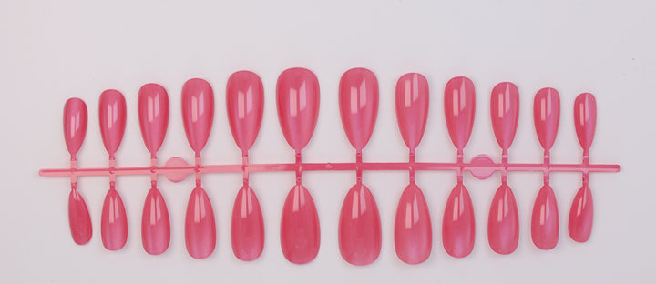 Artificial nail set with shimmering designs Kalsten