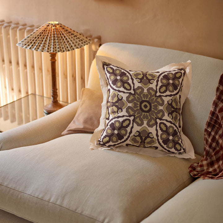 Decorative linen cushion cover with ethnic pattern Kalsten