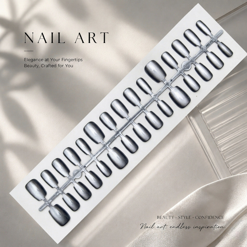 Elegant Nail Art Press-On Set