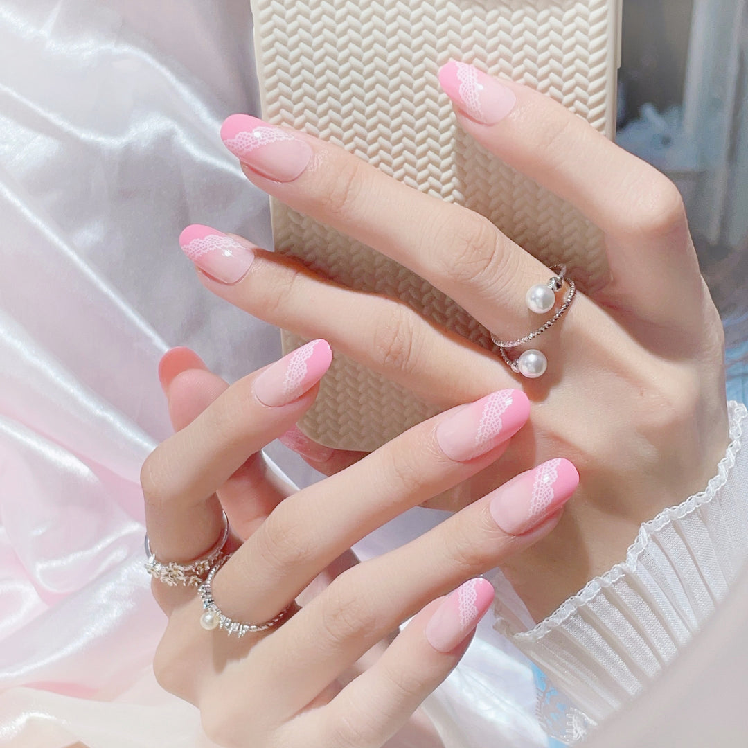 Lace-Inspired Ombre Press-On Nail Set