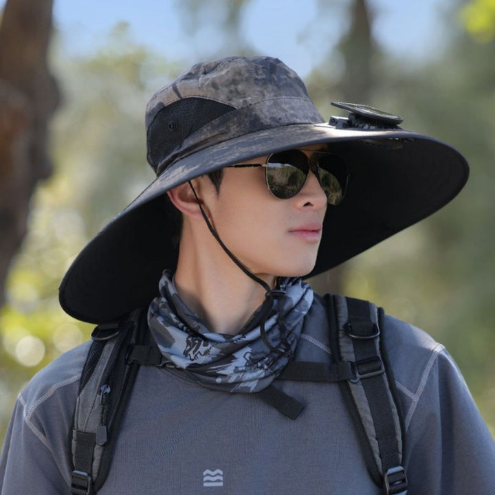 tactical fishing hat with wide brim, mesh ventilation and adjustable chin strap Kalsten