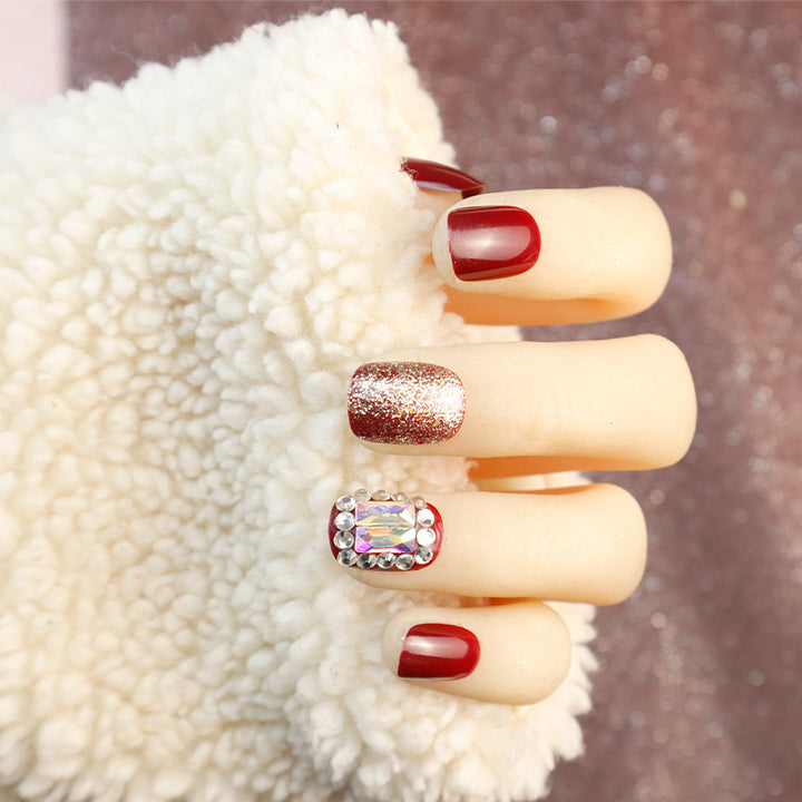 Glamorous Press-On Nail Set with Glitter and Rhinestone Accents Kalsten