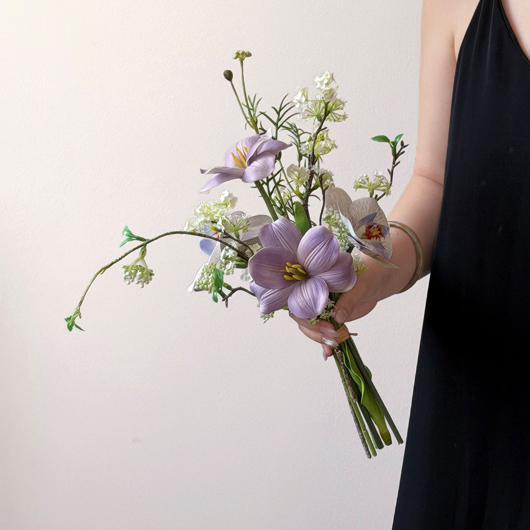 Handheld Floral Bouquet