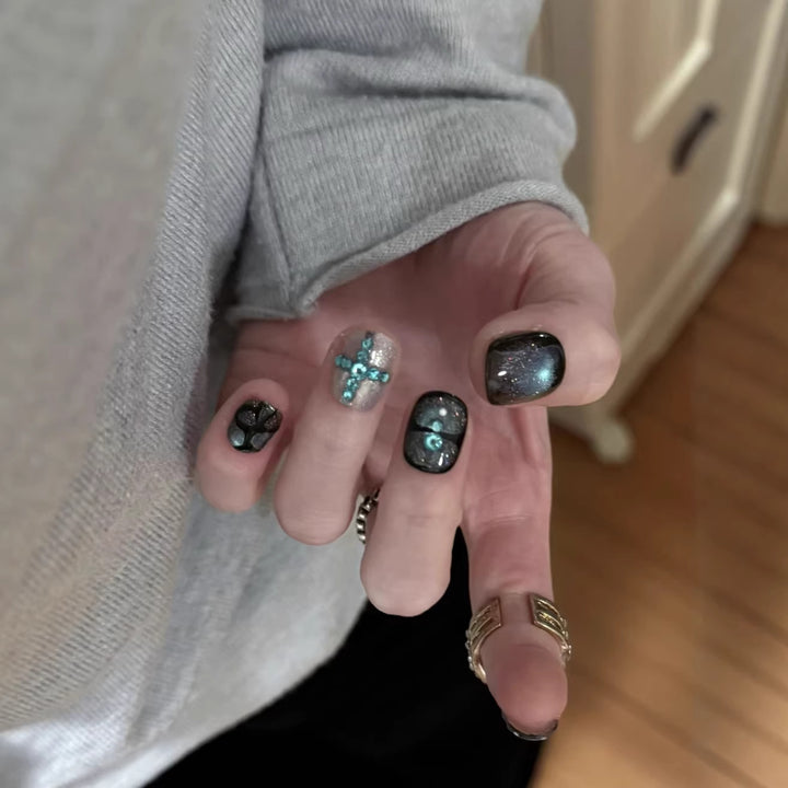 Artistic Gel Nail Art Extensions