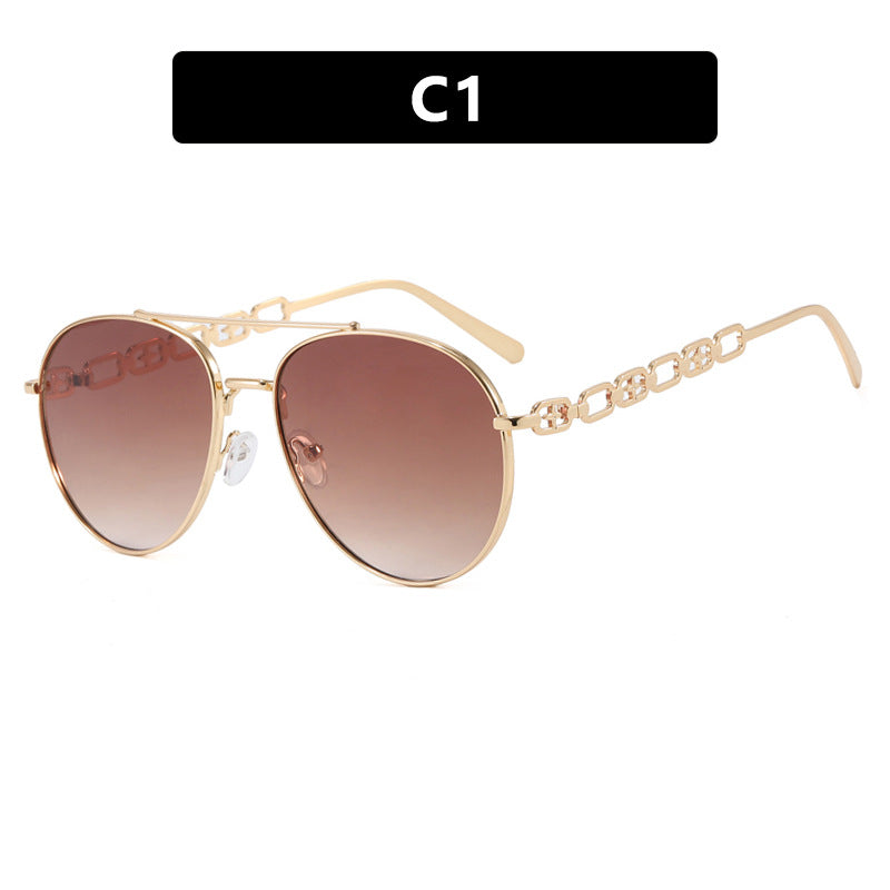 Women's striking sunglasses with luxurious chain detail and polarized lenses Kalsten