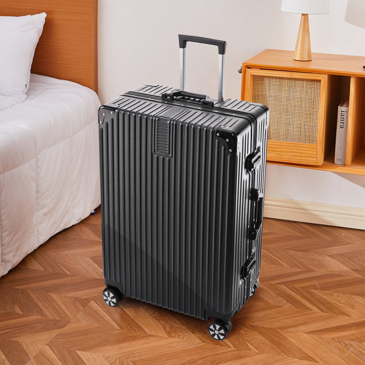 Durable Lightweight Hard-Shell Travel Suitcase Kalsten