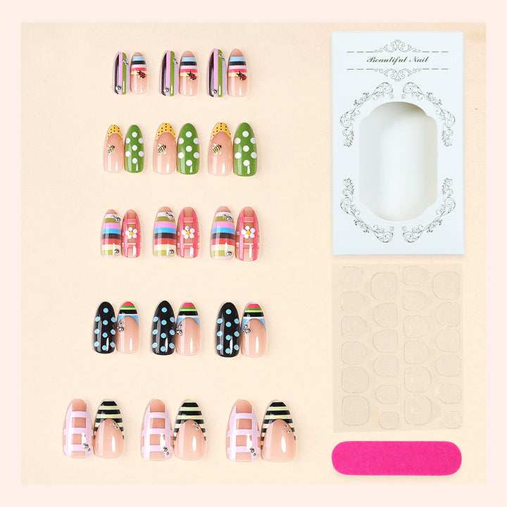 Decorative Press-On Nail Set with Unique Designs kalsten