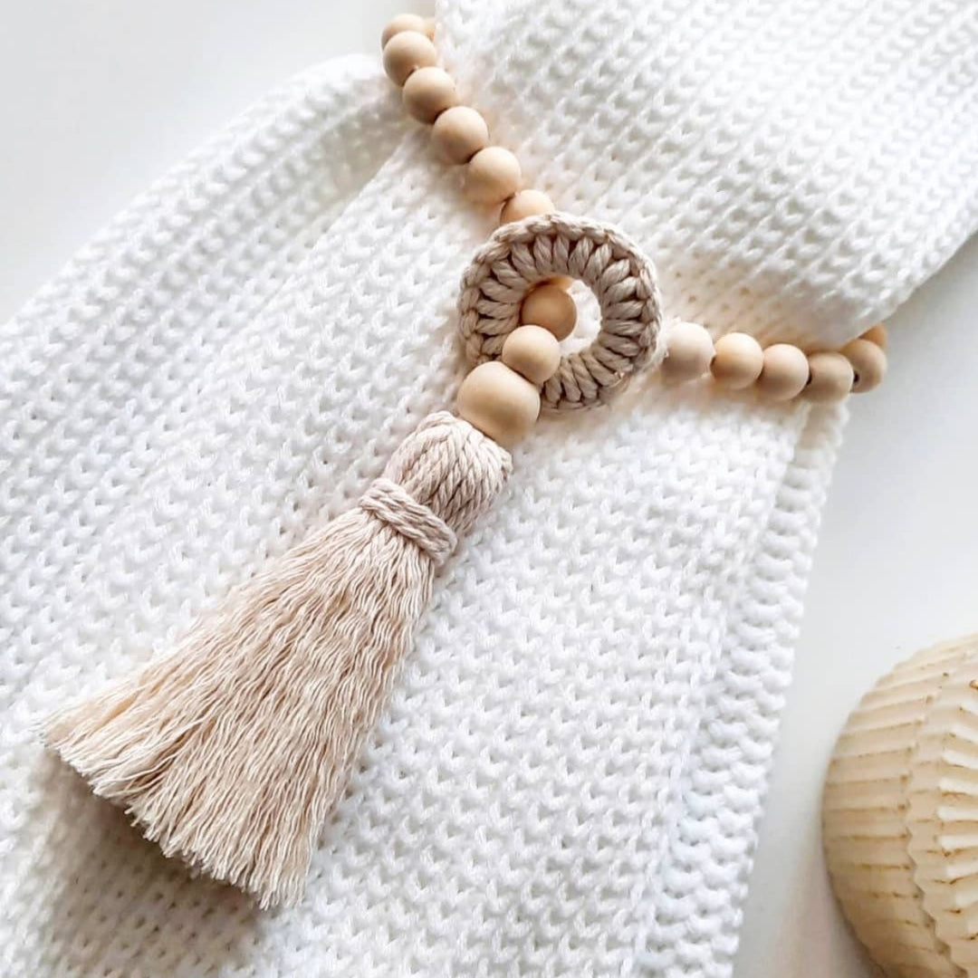 Decorative Beaded Keychain Holder Kalsten