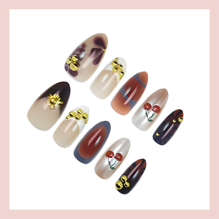 Artificial nail set with luxurious decorative accents Kalsten