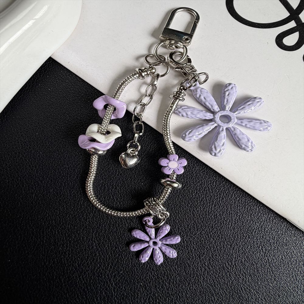 Floral-Themed Charm Keychain Kalsten