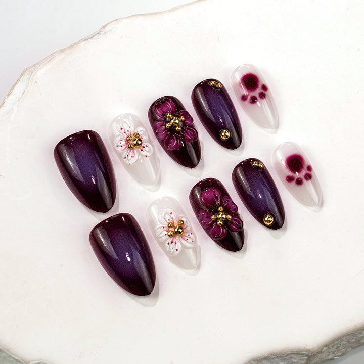 Elegant Floral-Inspired Press-On Nail Set
