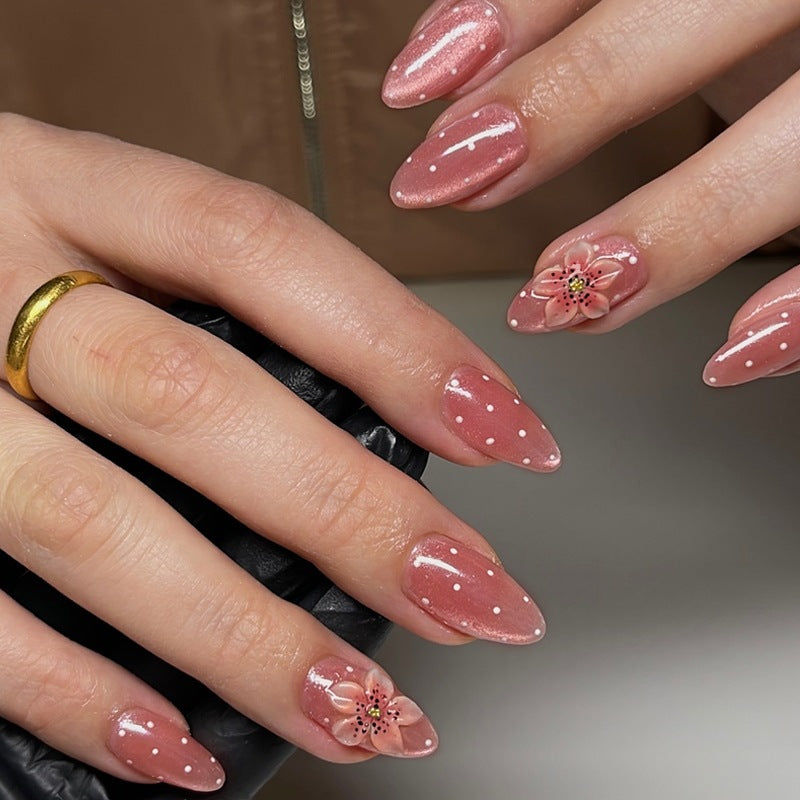 Glamorous artificial nail set with sparkling accents and 3D flowers Kalsten