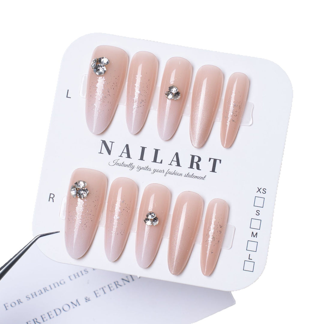 Playful Character-Themed Press-On Nails Kalsten
